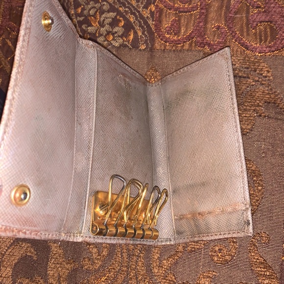 Authentic Prada card & keys holder - Picture 6 of 10
